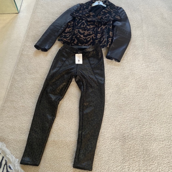 NWT She’s High Waist Leggings - Picture 4 of 16